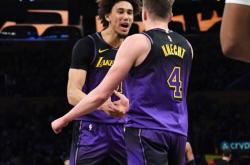 爱游戏APP-湖人鏖战马刺，杜兰特关键制胜