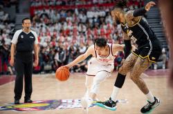 爱游戏在线-球队备战紧张且有序，迎战对手强劲