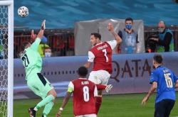 爱游戏体育官网-关于意大利男篮爆冷南韩男篮，哈里斯三分雨点燃全场的信息