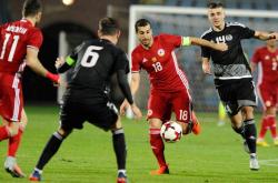 爱游戏官方入口-轰动一夏！足球赛事成为焦点关注