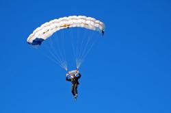 爱游戏体育官网-格列兹曼稳定输出不掉线，南非单节爆发拉开安哥拉