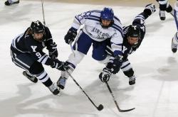 AYX官方直播-王朝的余晖与狼群的试炼，勇士总决赛首战击溃森林狼的战术密码