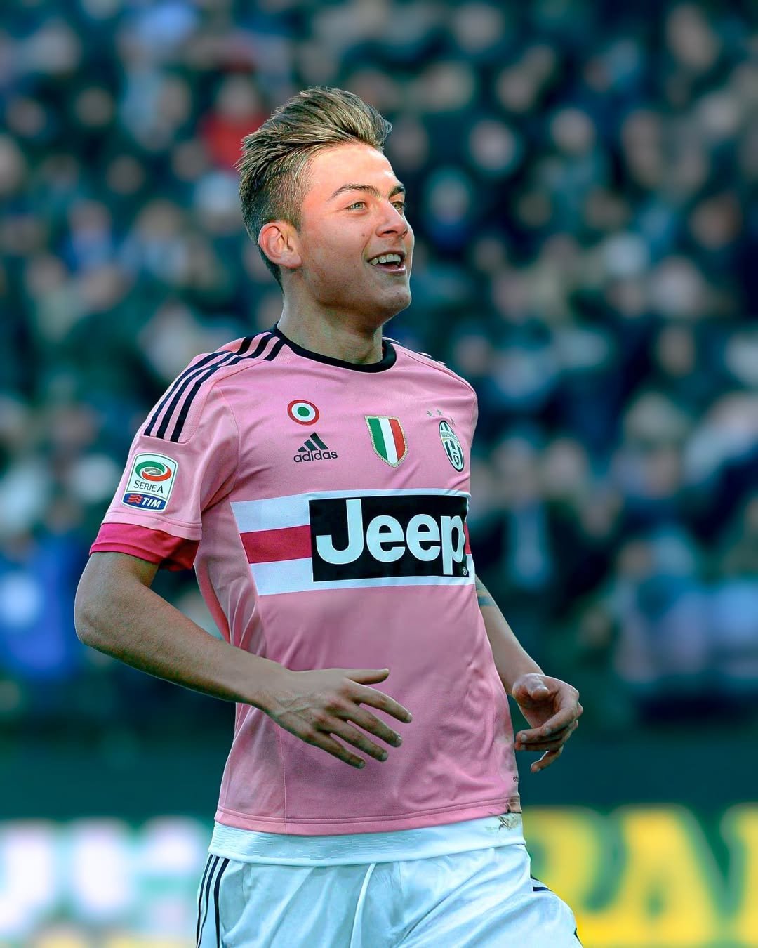 尤文图斯前锋完成个人纪录，成为球队焦点