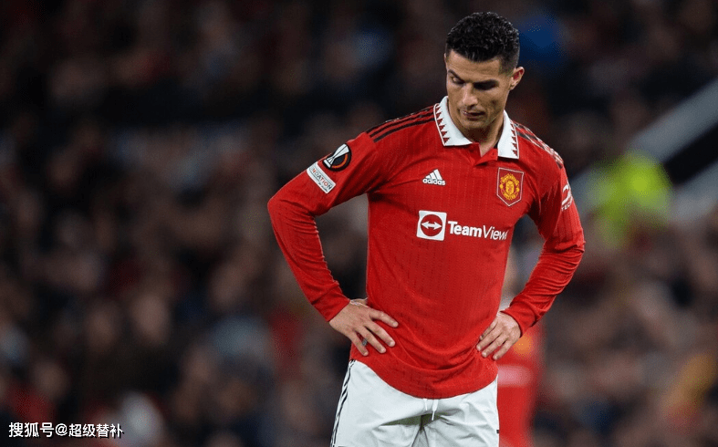 利物浦逆袭成功，小组领跑之位稳固