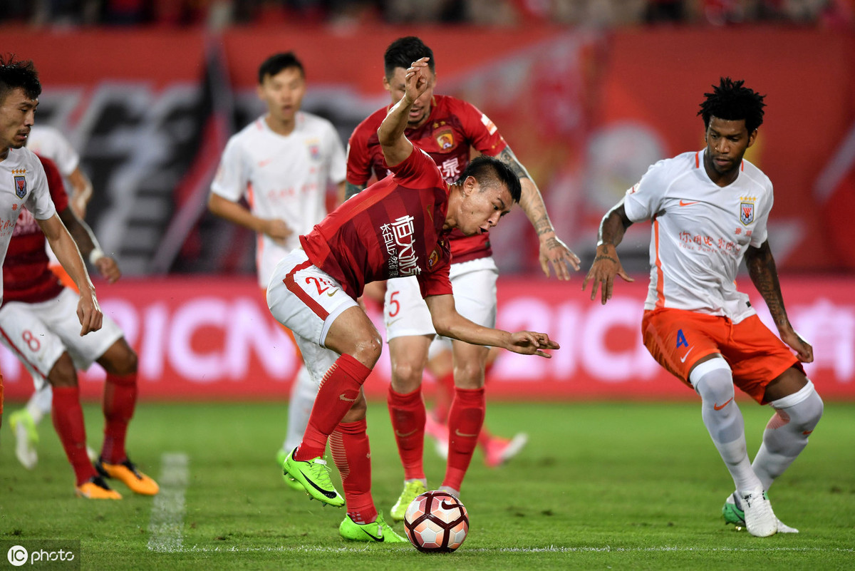 恒大足迹遍布全国，以实力征服中超联赛的简单介绍