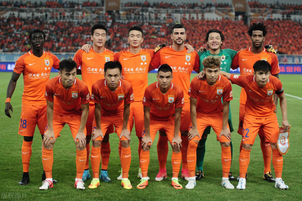 恒大足迹遍布全国，以实力征服中超联赛的简单介绍