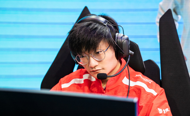 包含TES完胜IG，Gumayusi高光表现的词条