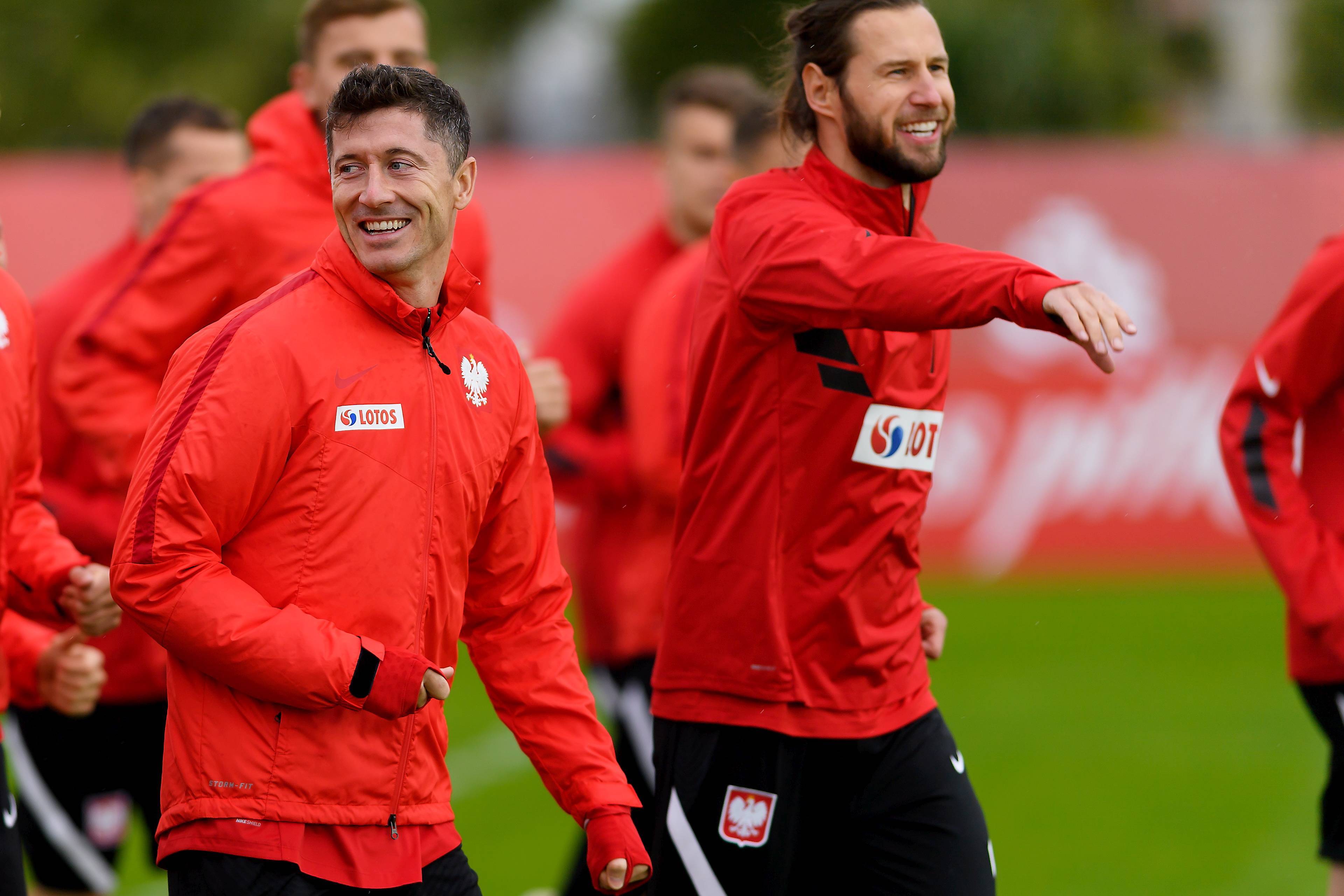 波兰乒乓球队轻取奥地利乒乓球队，张继科制霸全场的简单介绍