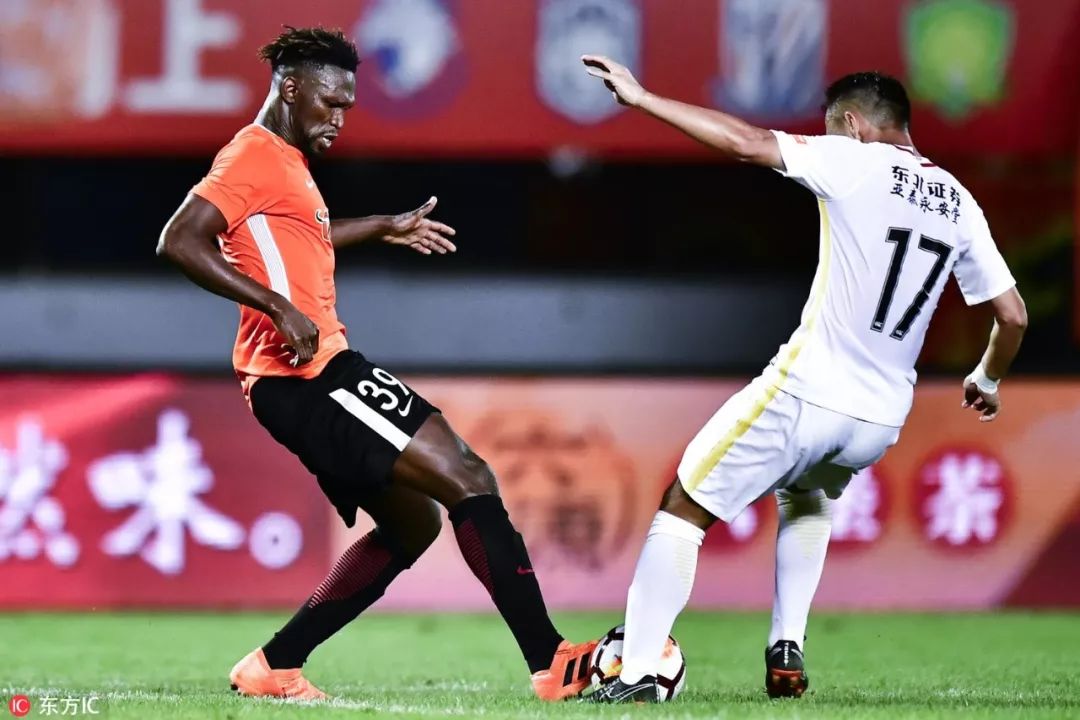 包含天津泰达逆转大连一方,取得关键胜利的词条 包含天津泰达逆转大连一方,取得关键胜利的词条