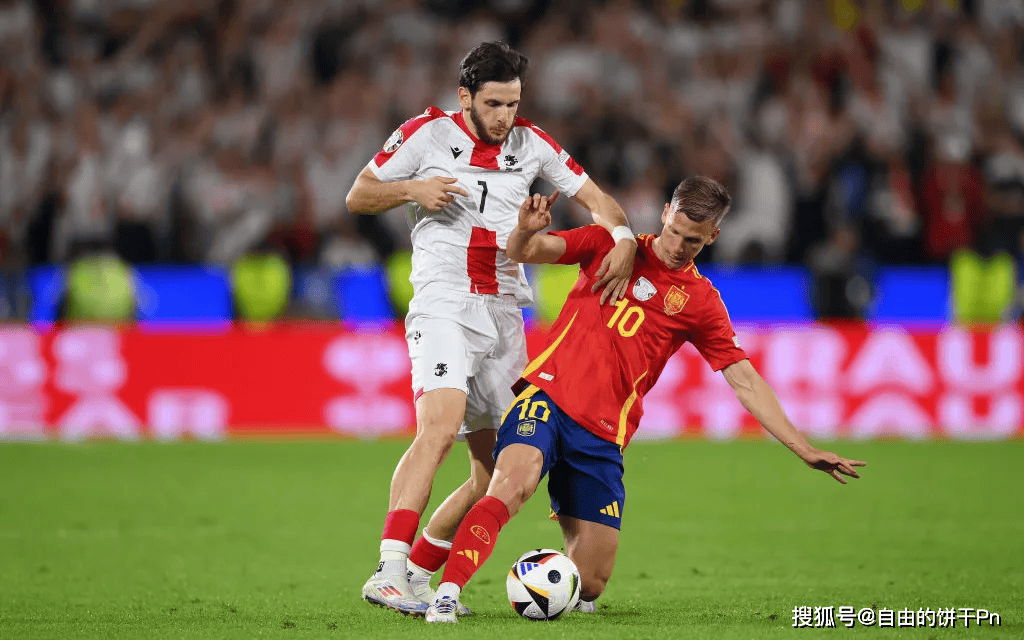 包含法国强势西班牙，迪马利亚三分雨点燃全场的词条