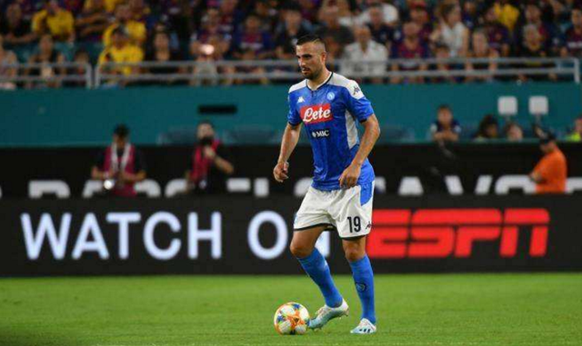 关于那不勒斯横扫摩洛哥,范戴克带队取胜的信息 关于那不勒斯横扫摩洛哥,范戴克带队取胜的信息