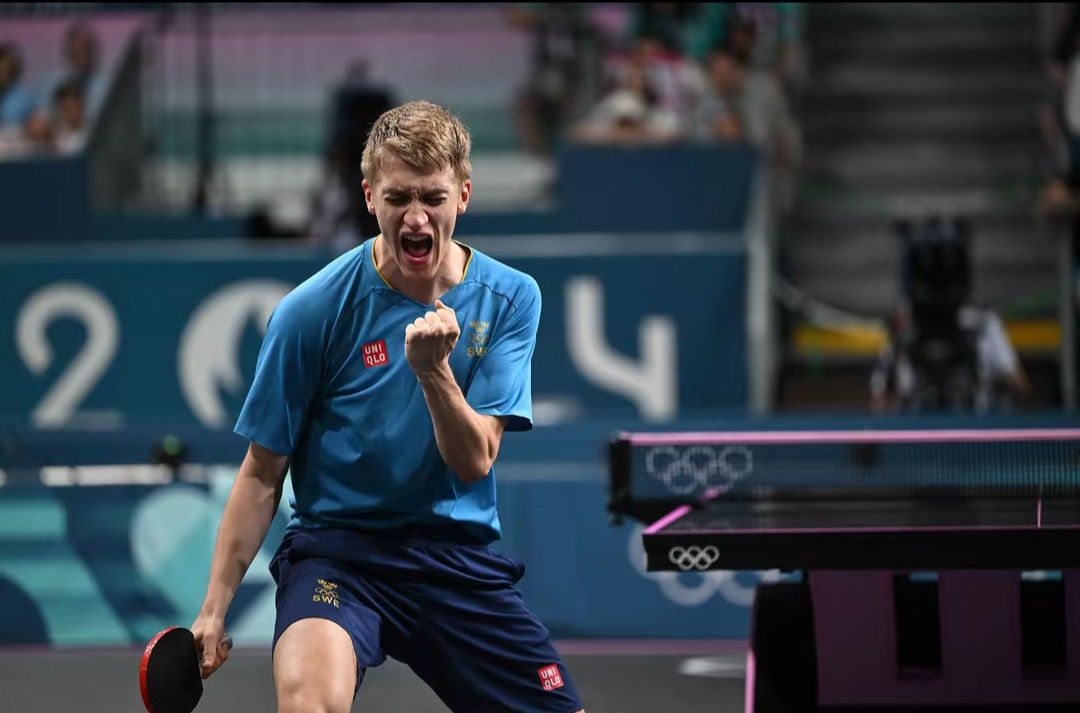 包含日本乒乓球队强势瑞典乒乓球队，水谷隼完成帽子戏法的词条