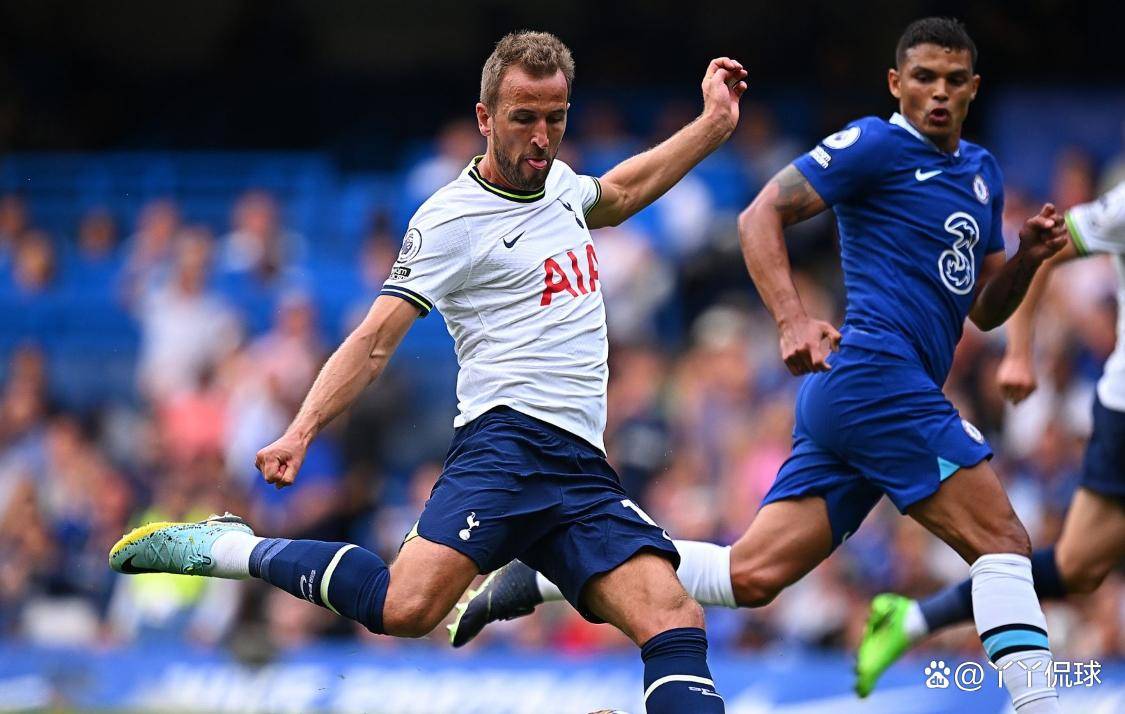 关于狼队客场险胜，西汉姆联憾负热刺球队的信息