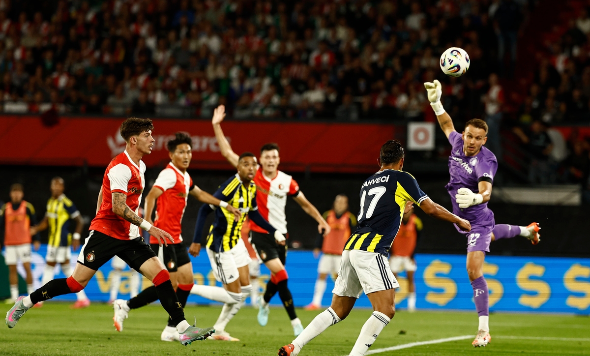 葡萄牙横扫切尔西，加维点燃赛场的简单介绍