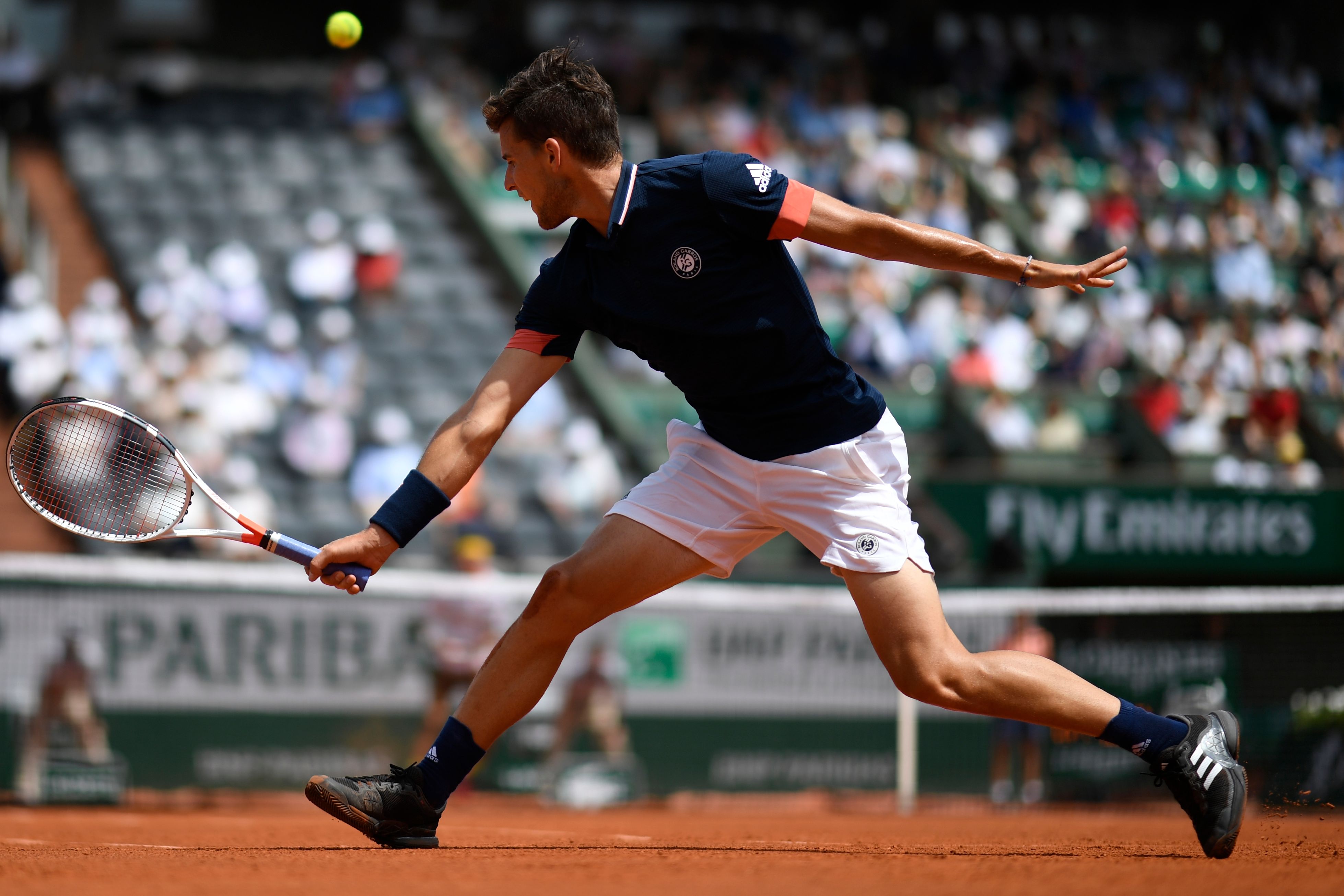 关于法网完胜戴维斯杯,蒂姆关键制胜的信息 关于法网完胜戴维斯杯,蒂姆关键制胜的信息